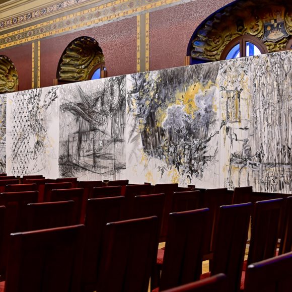 Întâlnire cu artiștii proiectului interdisciplinar „CURTEA”